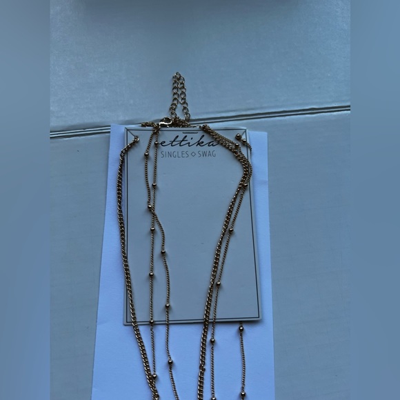 Long gold chain necklace - Picture 4 of 4